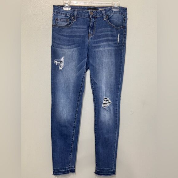 Aeropostale Distressed Jegging Jean Denim Jeans 
Size 12‎ - Picture 1 of 9